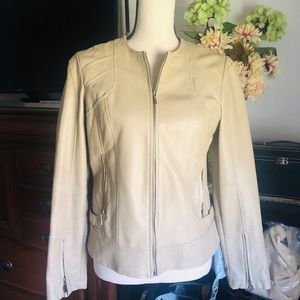 Bernardo Faux Leather Moto Jacket❤️ Dress down or up! Very chic!